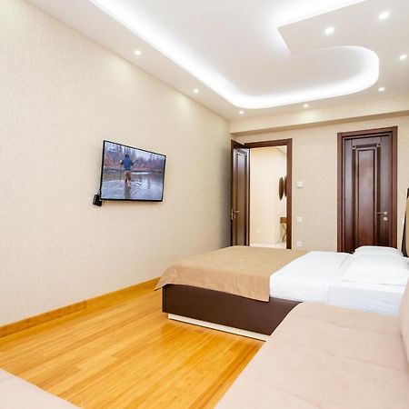 Central Cozy 3Bd-2Bath Apartment Tbilisi Exterior foto