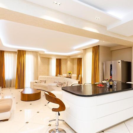 Central Cozy 3Bd-2Bath Apartment Tbilisi Exterior foto