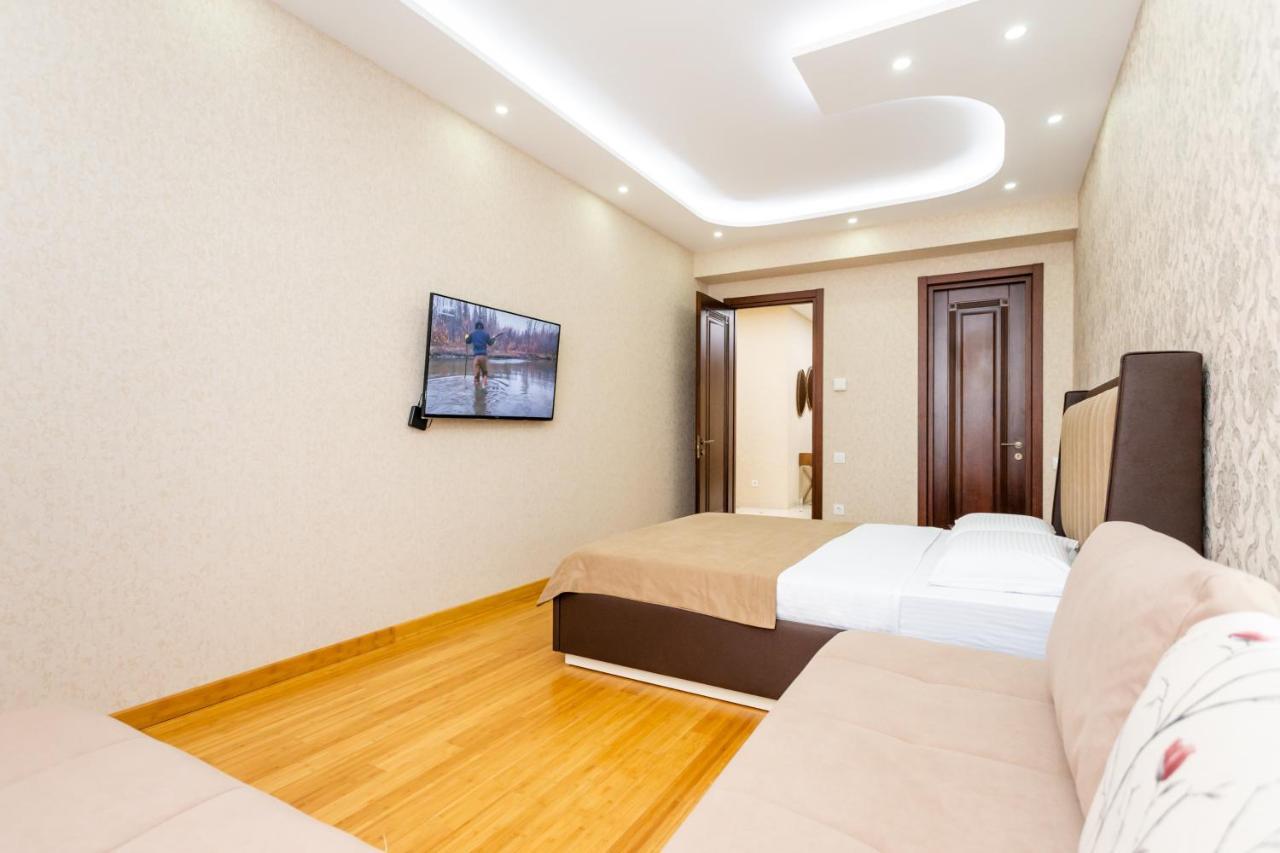 Central Cozy 3Bd-2Bath Apartment Tbilisi Exterior foto