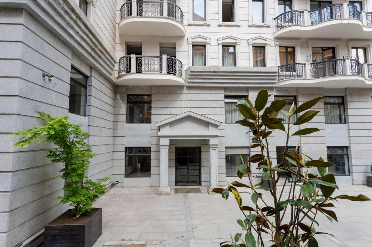 Central Cozy 3Bd-2Bath Apartment Tbilisi Exterior foto